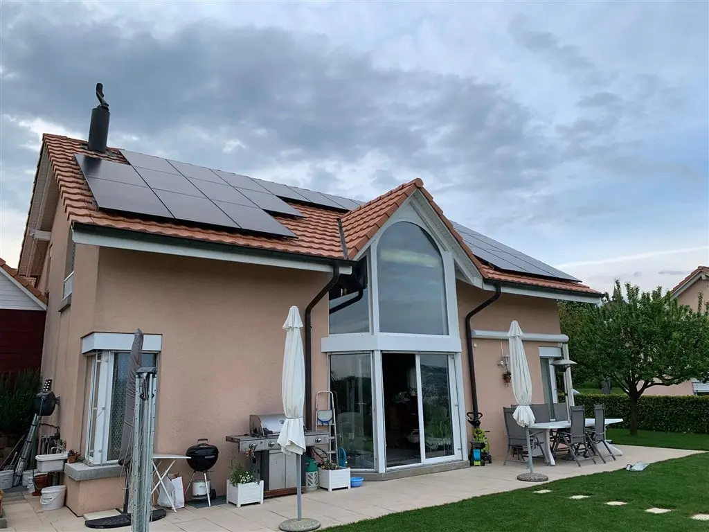 Panneaux solaires chamblon